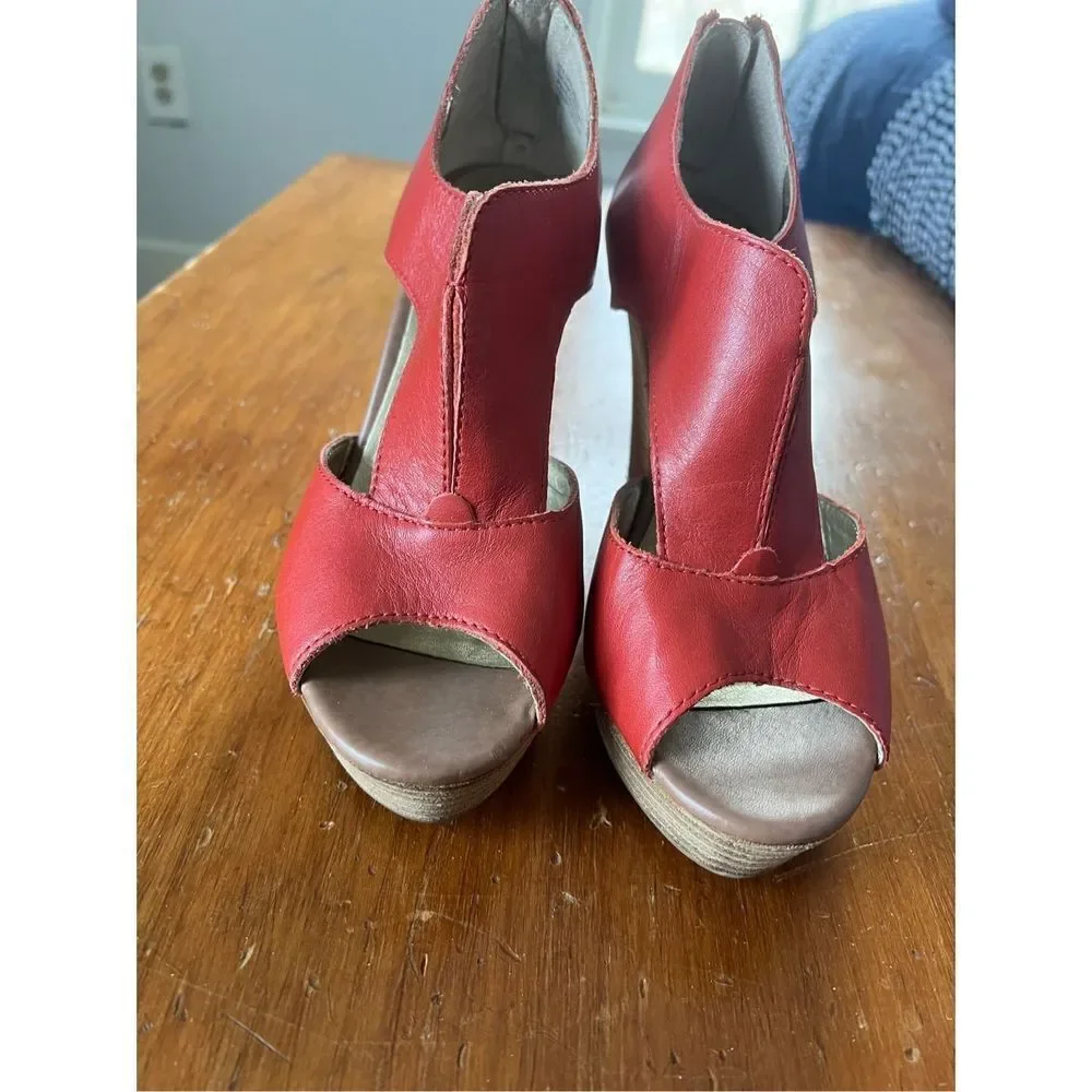 Seychelles red leather wedge shoes 6